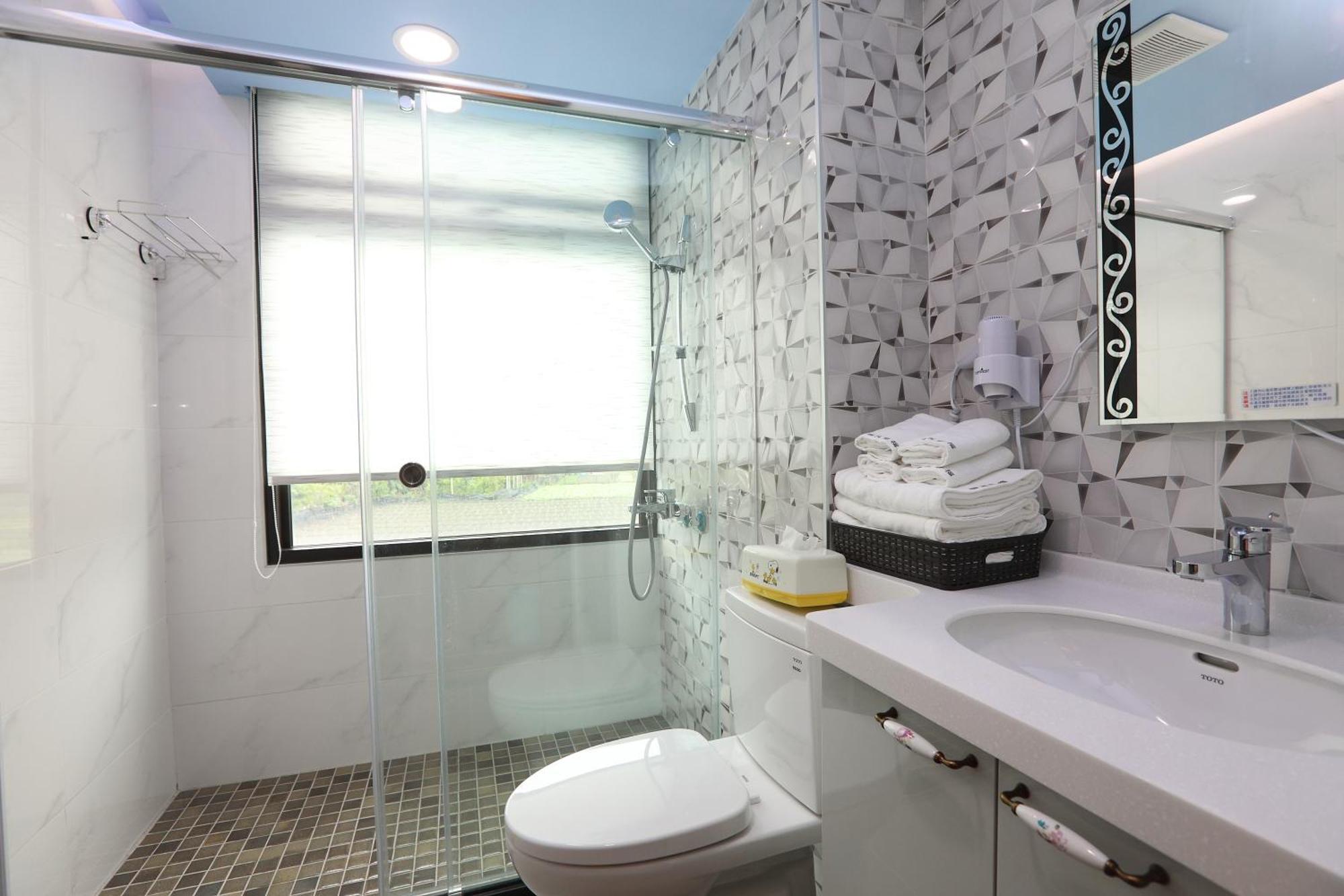 Bridge Bed And Breakfast Hualien Buitenkant foto