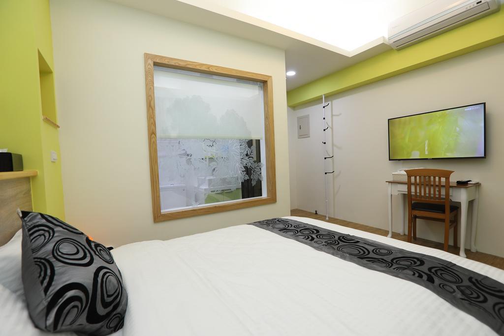 Bridge Bed And Breakfast Hualien Buitenkant foto