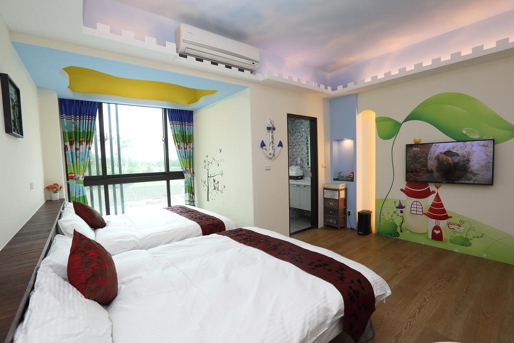 Bridge Bed And Breakfast Hualien Buitenkant foto